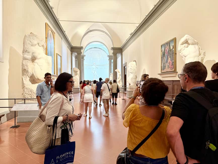 Florence: Uffizi & Accademia Small Group Walking Tour - Key points before you book