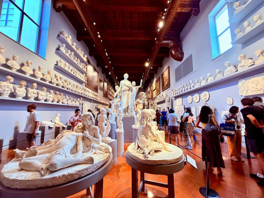 Florence: Uffizi & Accademia Small Group Walking Tour - Starting with Michelangelo’s David at the Accademia