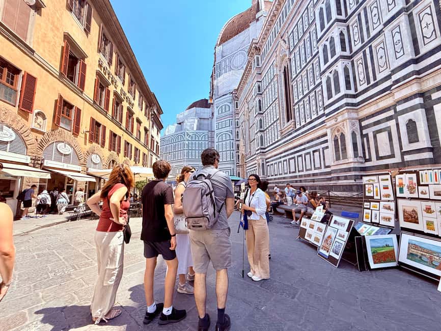 Florence: Uffizi & Accademia Small Group Walking Tour - Group size, access, and family fit