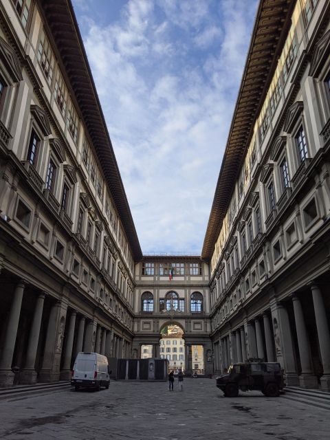 Florence: Uffizi Gallery Small-Group Guided Tour with Ticket - The value of $76 for 90 minutes