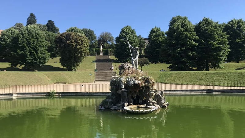 Florence: Uffizi, Pitti, Boboli and 7 Attractions 5-Day Pass - Entering the Uffizi Gallery at a reserved time