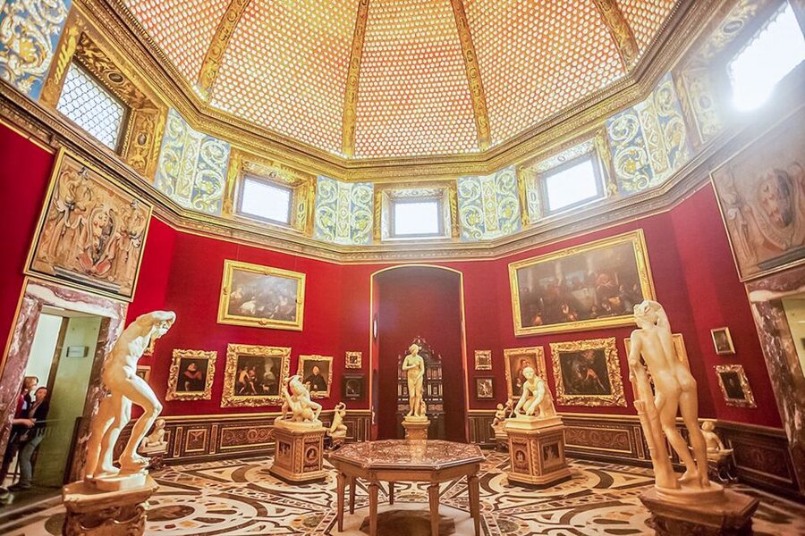 Florence: Uffizi Priority Ticket & Masterpieces Audio App - Who Will Get the Most From This Visit