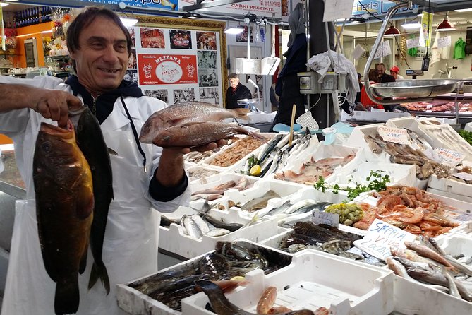 Food Tasty and History Tour in Civitavecchia - The Civitavecchia market