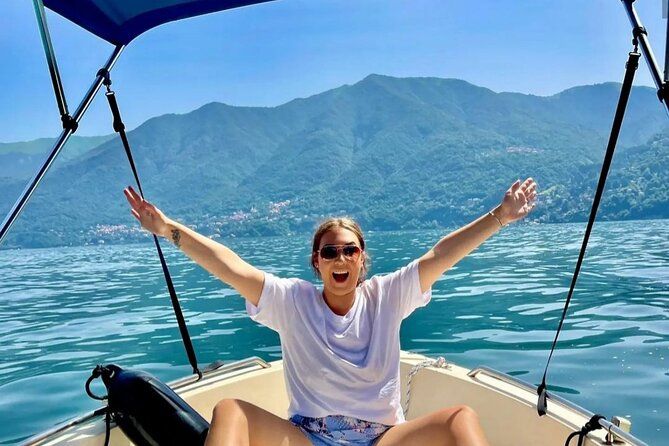 From 1H to 4H License Free Boat Rental 40cv Lake Como - Cernobbio, Moltrasio, and the western shore