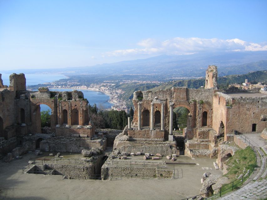 From Catania: Guided Tour of Mount Etna and Taormina - Guides Make the Difference