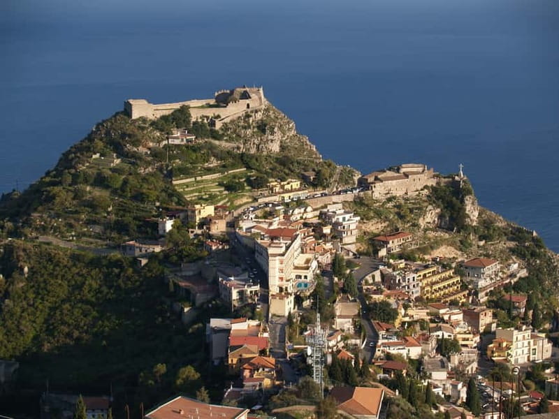 From Catania: Taormina, Savoca, & Castelmola Tour w/ Lunch - Walking, crowds, and practical comfort
