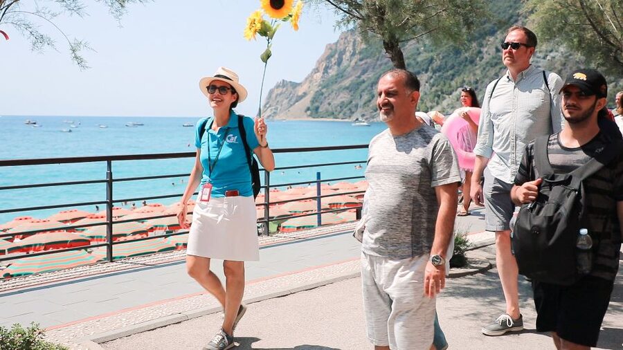 From Florence: Cinque Terre Day Trip with Optional Lunch - Monterosso: beach time and the optional lunch