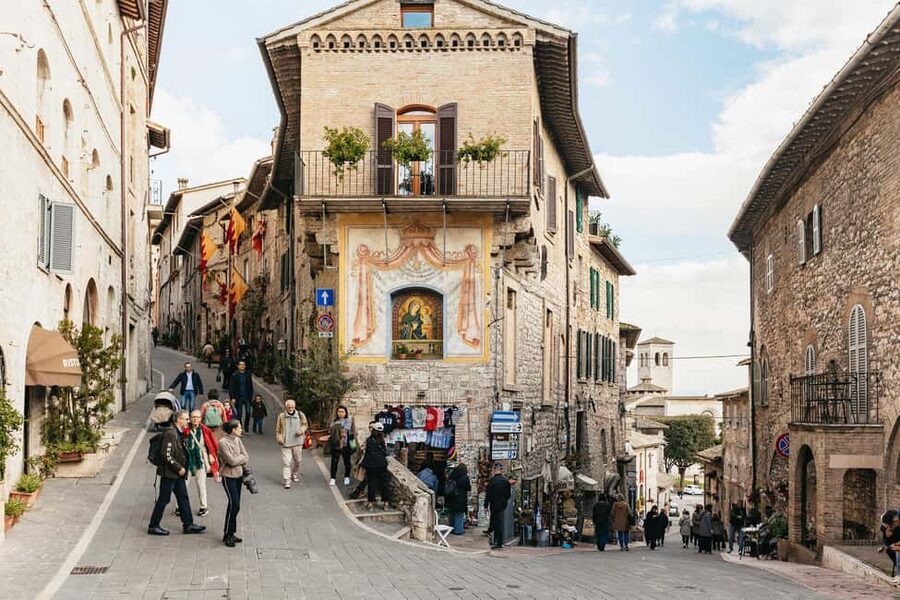 From Florence: Orvieto and Perugia Tour with Church Visits - Key points to know before booking