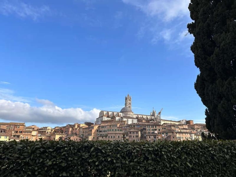 From Florence: San Gimignano, Siena, and Chianti Wine Tour - Why this route works from Florence