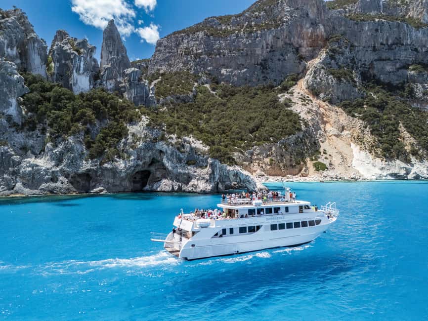 From La Caletta or Orosei: Gulf of Orosei Cruise - Cruising toward Cala Goloritzè