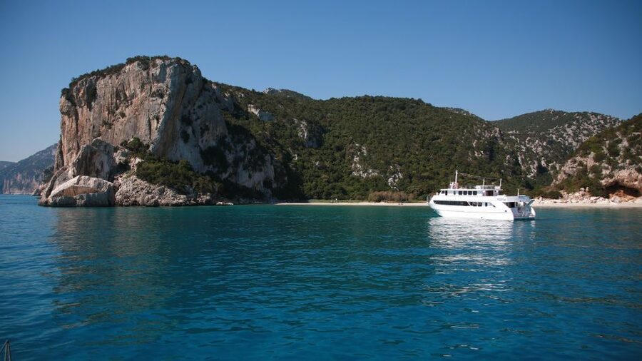 From La Caletta or Orosei: Gulf of Orosei Cruise - Grotta del Fico, a cool change of pace