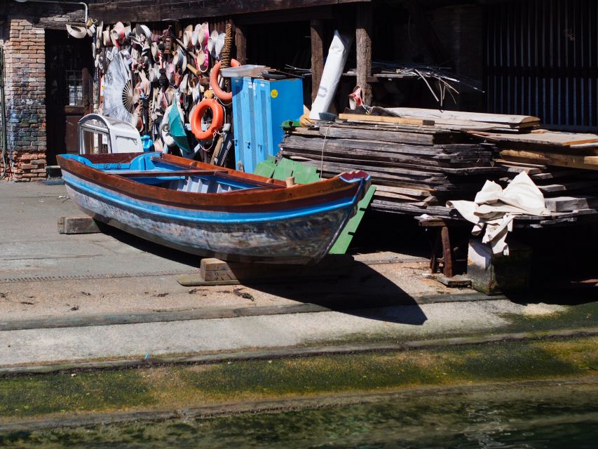 From Lake Garda: Full-Day Guided Group Tour of Venice - What the $94.37 price really covers