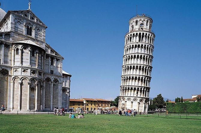 From Livorno to Pisa on your own with optional Leaning Tower Ticket - Reaching the Livorno meeting point from your ship