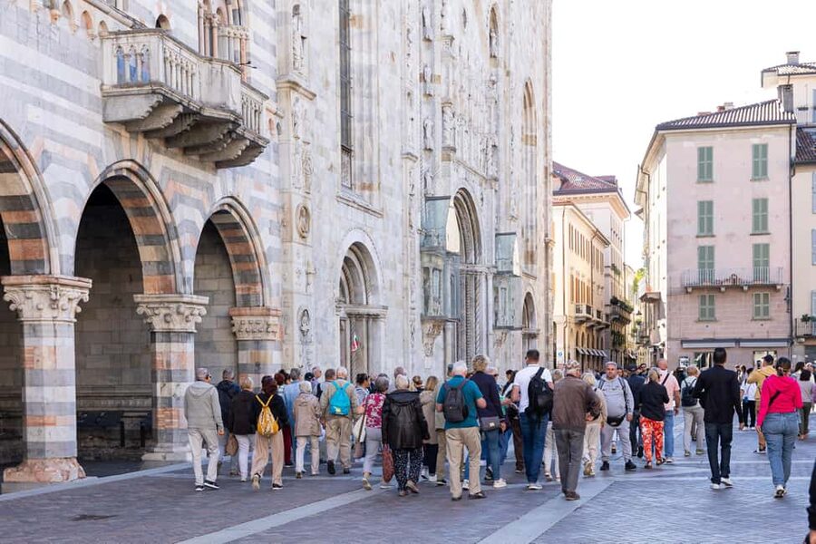 From Milan: Como & Bellagio Day Tour & Scenic Lake Cruise - Timing, weather, and what to pack