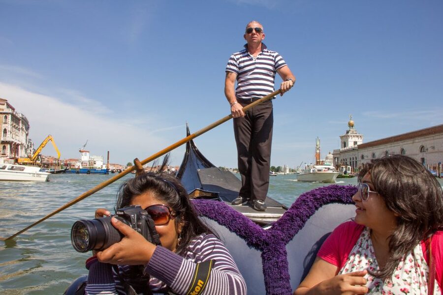 From Milan: Day Trip to Venice with Guided City Tour - Key points at a glance