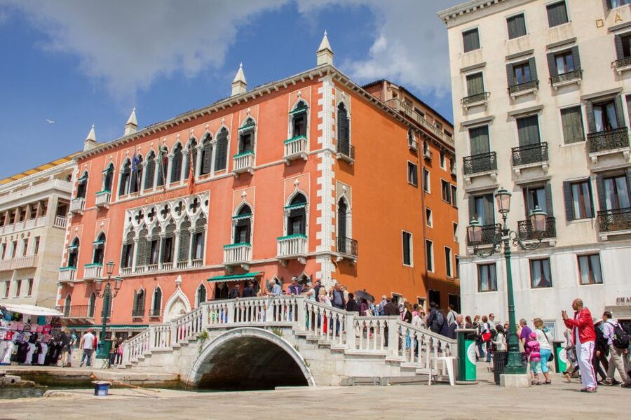 From Milan: Day Trip to Venice with Guided City Tour - Making the most of your free afternoon