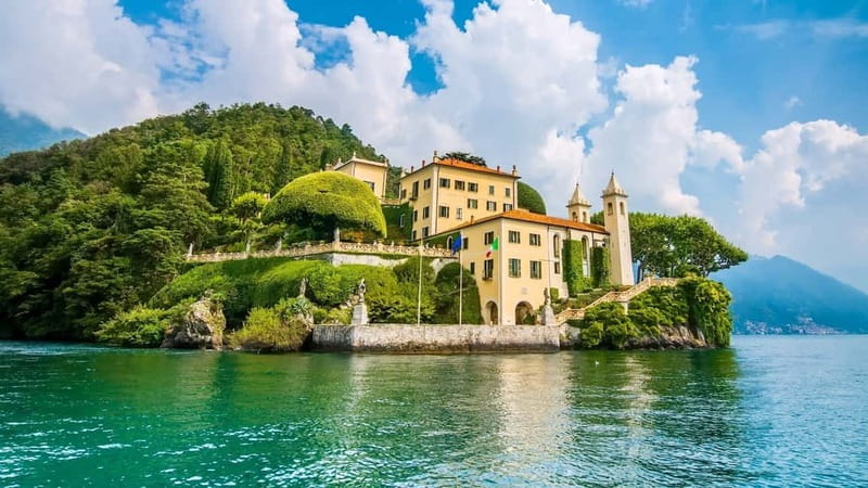 From Milan: Lake Como, Bellagio & Varenna with Private Boat - Leaving Milan by air-conditioned coach