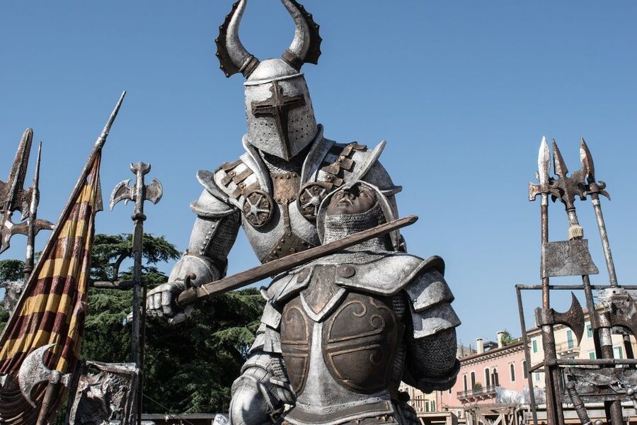From Milan: Venice and Verona Full-Day Tour by Train - From Verona toward the Venetian lagoon
