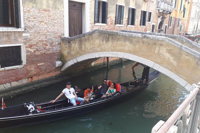 From Milan: Venice Full-Day Guided Tour With Boat Ride - St. Mark’s Square and the first guided walk