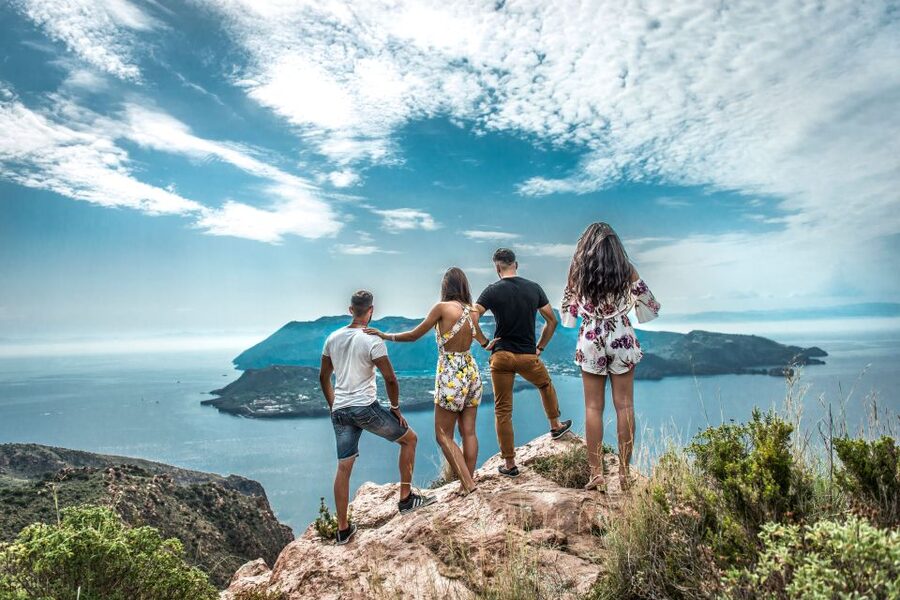 From Milazzo: Lipari and Vulcano Day Trip - Who should book this trip