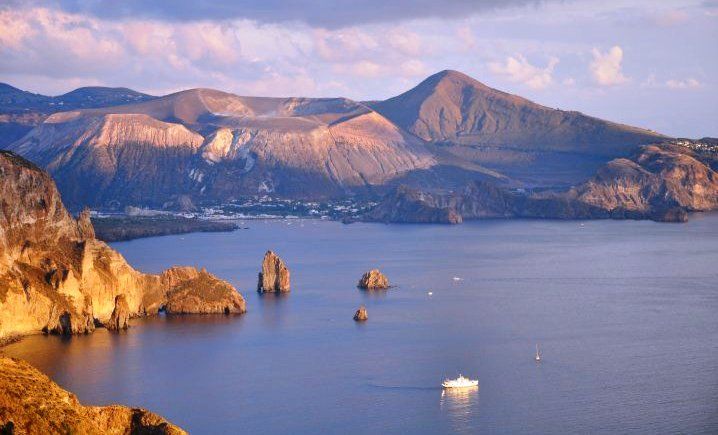 From Milazzo: Lipari and Vulcano Day Trip - Leaving Milazzo beneath the castle