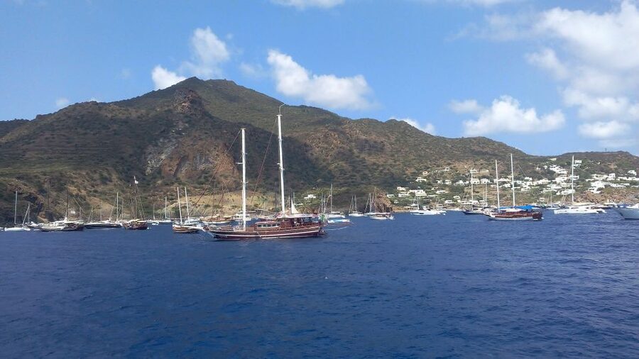 From Milazzo: Panarea & Stromboli Cruise Excursion - How much time and money should you allow?