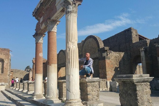 From Naples: Amalfi Coast & Pompeii Small Group Tour - Choosing lunch or keeping your own budget