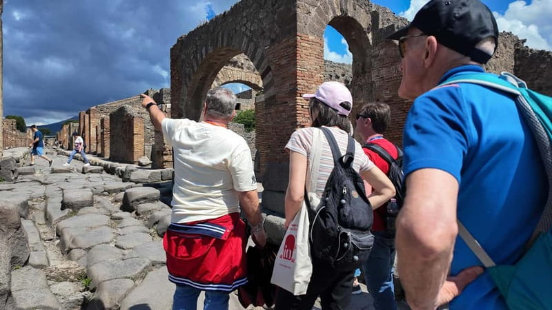 From Naples: Guided tour of Pompeii skip-the-line and round-trip train - What the $49 price really buys you