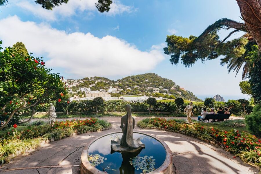 From Naples: Gulf of Naples & Capri Sightseeing Boat Tour - Four hours to make your own Capri plan