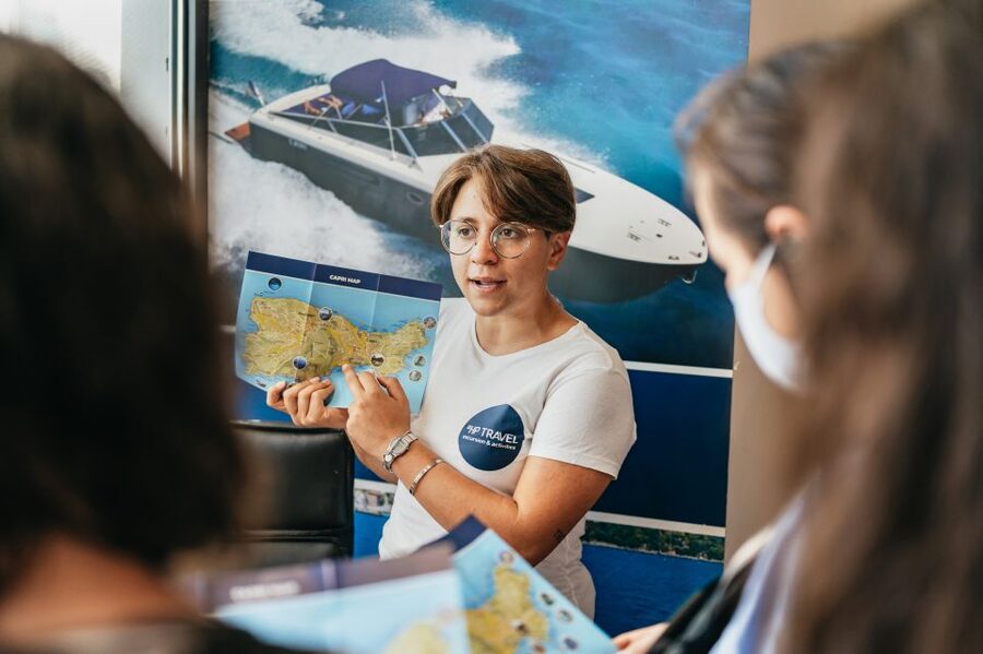 From Naples: Gulf of Naples & Capri Sightseeing Boat Tour - Guides, organization, and the human side of the day