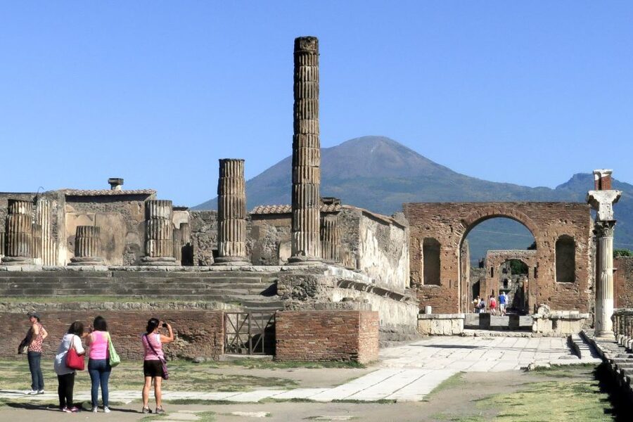 From Naples: Pompeii & Amalfi Coast Full-Day Trip with Lunch - Amalfi: two hours to make the day your own