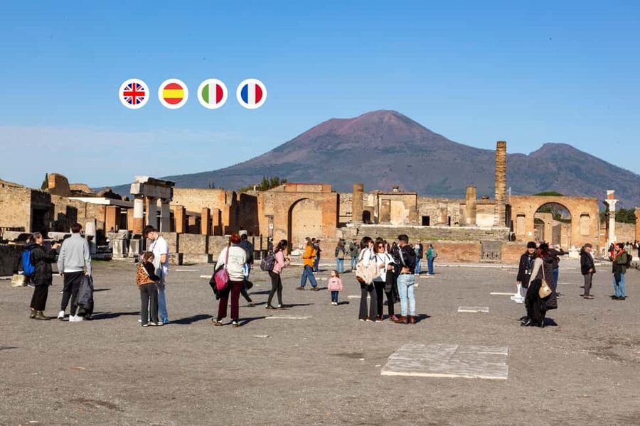 From Naples: Pompeii Skip-the-Line Entry Ticket and Tour - The cameo workshop before Pompeii