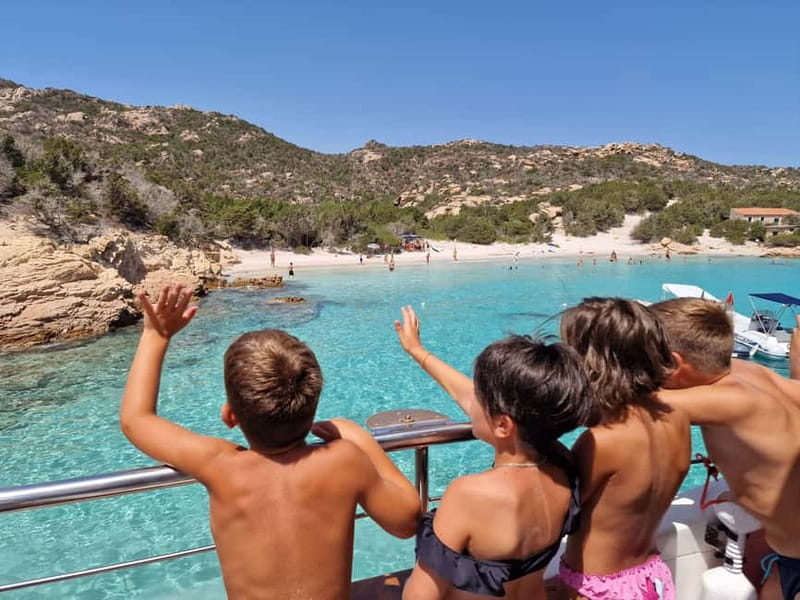 From Palau: 4 stops boat tour to La Maddalena archipelago - Meeting the Lady Luna 3 in Palau