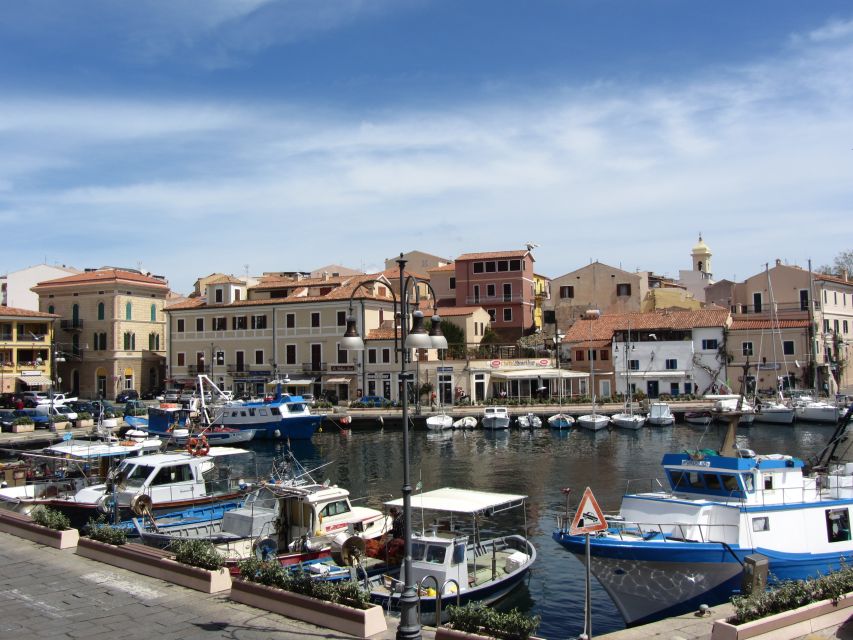 From Palau: 4 stops boat tour to La Maddalena archipelago - What the day feels like onboard