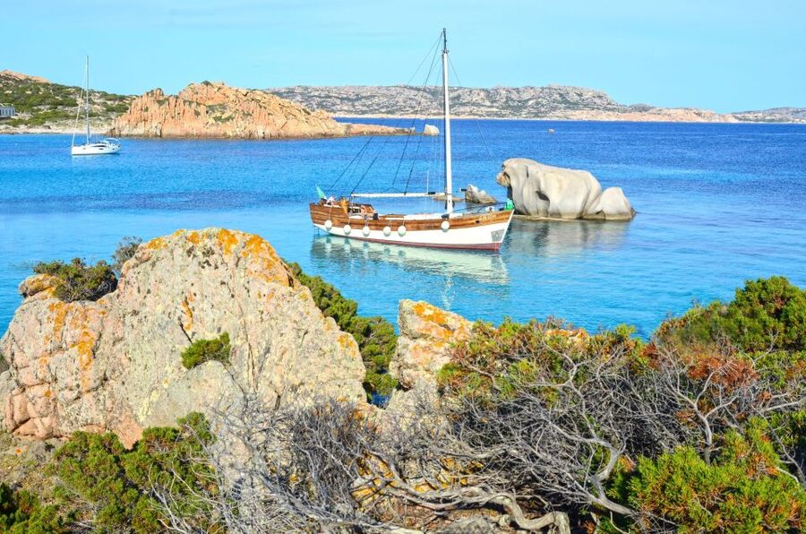 From Palau or La Maddalena: Archipelago Sailing Ship Tour - Who should book this experience