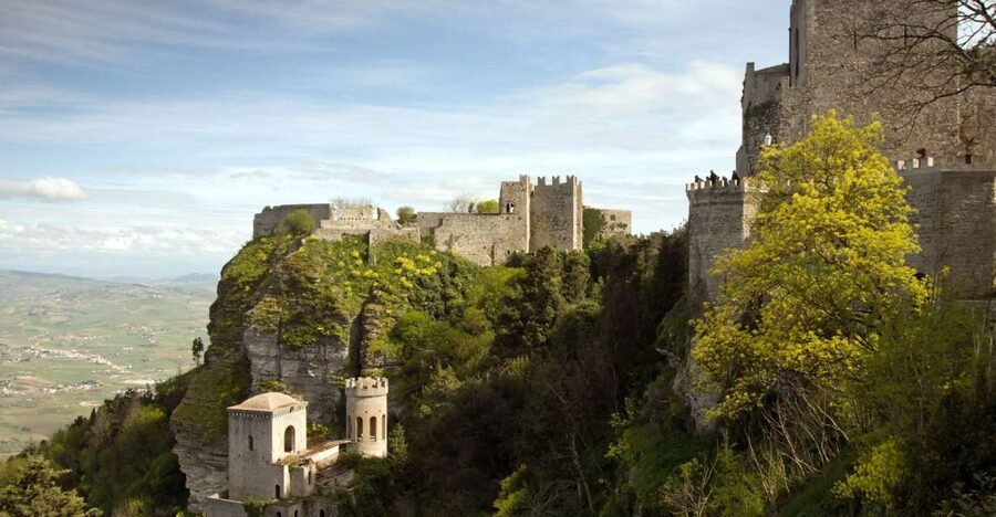 From Palermo: Erice and Marsala Day Trip with Lunch - Climbing to Erice, Sicily’s hilltop medieval town