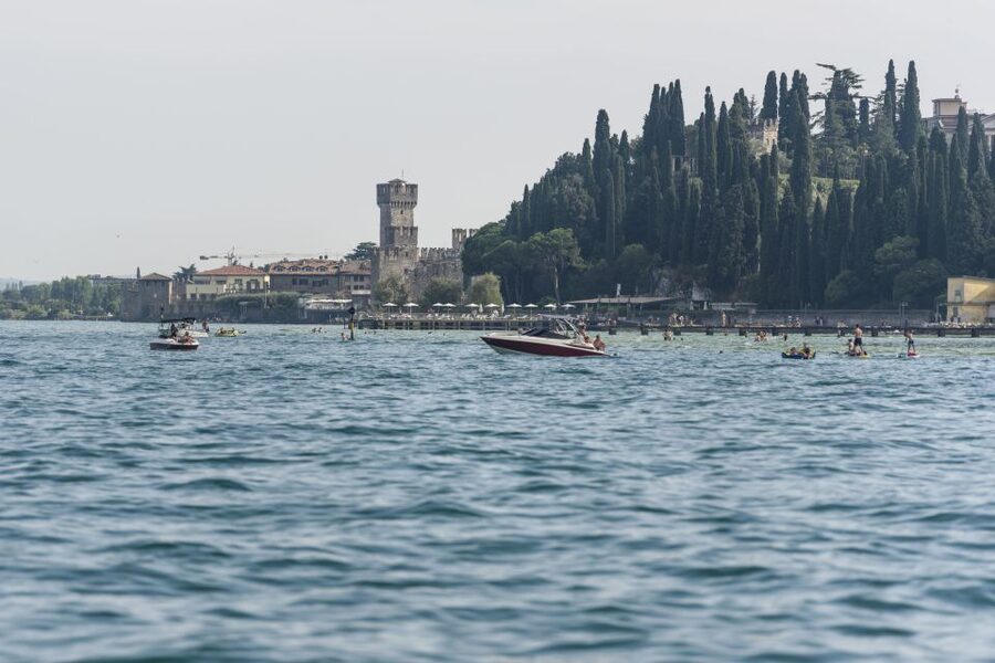 From Peschiera: Garda East Coast Cruise to Sirmione - Seeing Jamaica Beach and the Grottoes of Catullus