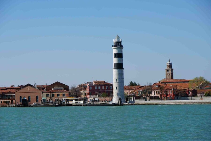 From Punta Sabbioni: Venice, Murano & Burano Guided Tour - Burano’s bright streets and lace shops