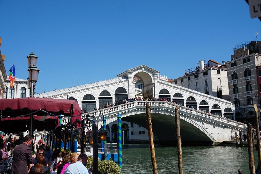 From Punta Sabbioni: Venice, Murano & Burano Guided Tour - Small decisions that make the day better
