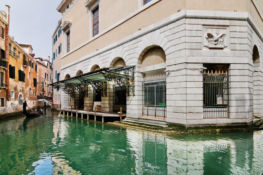 From Rome: Day Trip to Venice by High-Speed Train - Four hours by train to Santa Lucia