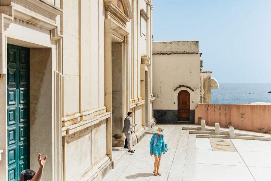 From Rome: Pompeii, Amalfi Coast and Positano Day Trip - The return journey and Cassino breaks