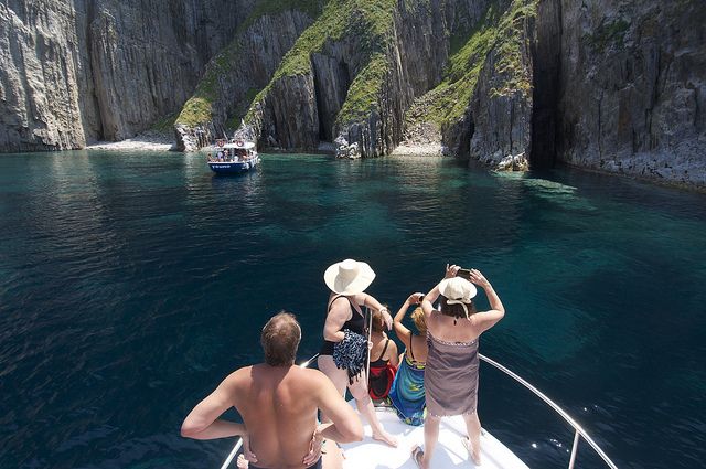 From Rome: Ponza Island Day Trip with Boat Excursion - Mariner’s pasta lunch on deck