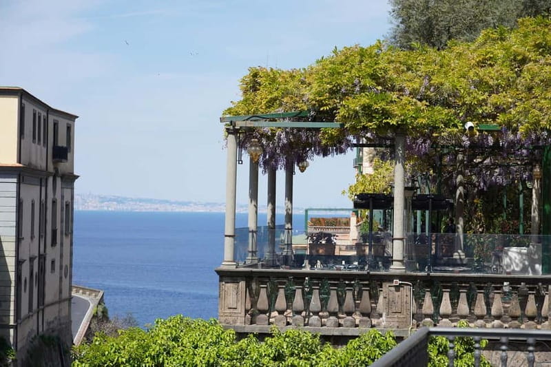 From Rome: Sorrento & Pompeii Day Trip with Guide or Ticket - Entering Pompeii with a guide or ticket