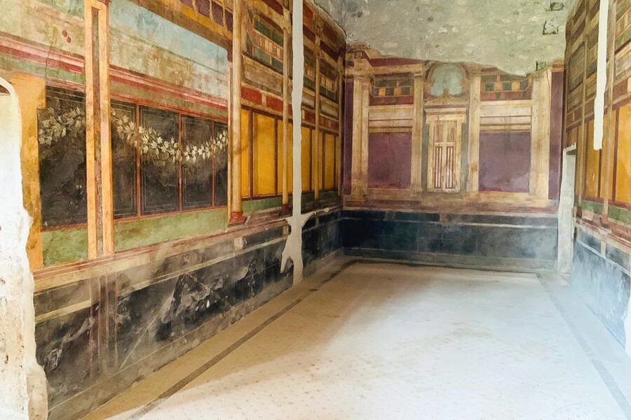 From Sorrento: Pompeii and Vesuvius Tour - How demanding is the day?