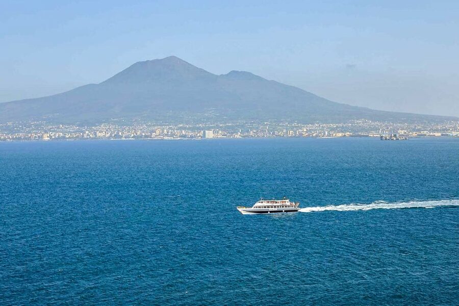 From Sorrento: Positano and Amalfi Day Cruise - The ride from Sorrento along the peninsula
