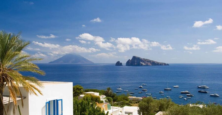 From Taormina: Chic Panarea and Stromboli Day Tour - Who should book this day trip