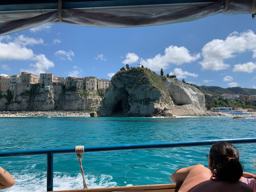 From Tropea: Capo Vaticano boat tour with snorkel & aperitif - From Tropea harbor to the Coast of the Gods