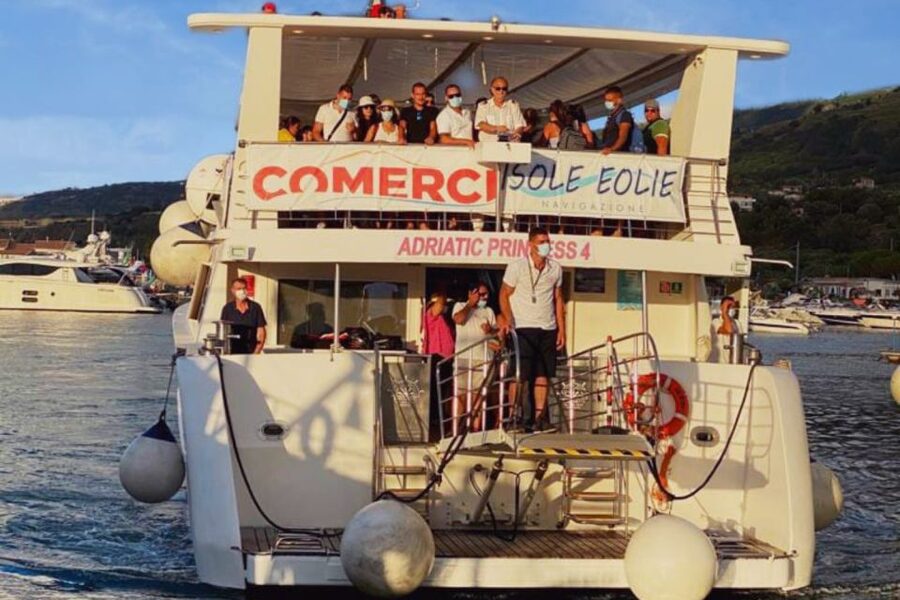 From Tropea: Lipari Panarea Stromboli Night Cruise - The night crossing to the Sciara del Fuoco