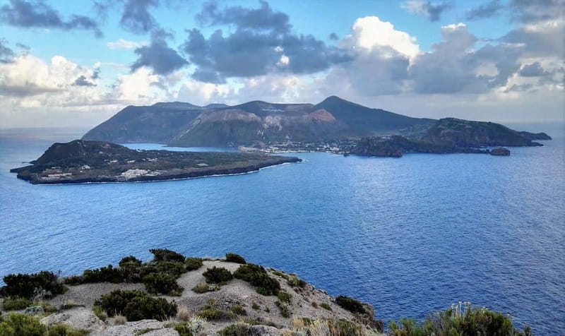 From Tropea: Vulcano, Lipari, Sciara Guided Day Tour - Lipari at Marina Corta: a short walk through island life