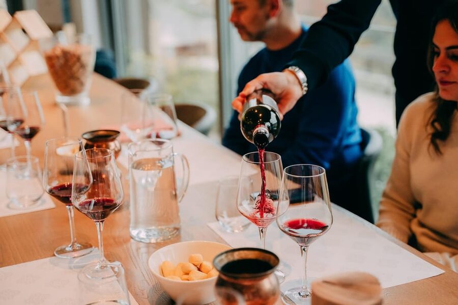 From Verona: Valpolicella and Amarone Wine Tasting Tour - Meeting at Via Teatro Ristori